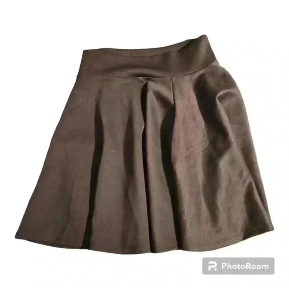 Made By Johnny Brown Pleated Mini Skirt! - Picture 1 of 4